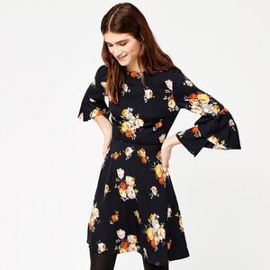 Warehouse bell sleeve boho floral dress